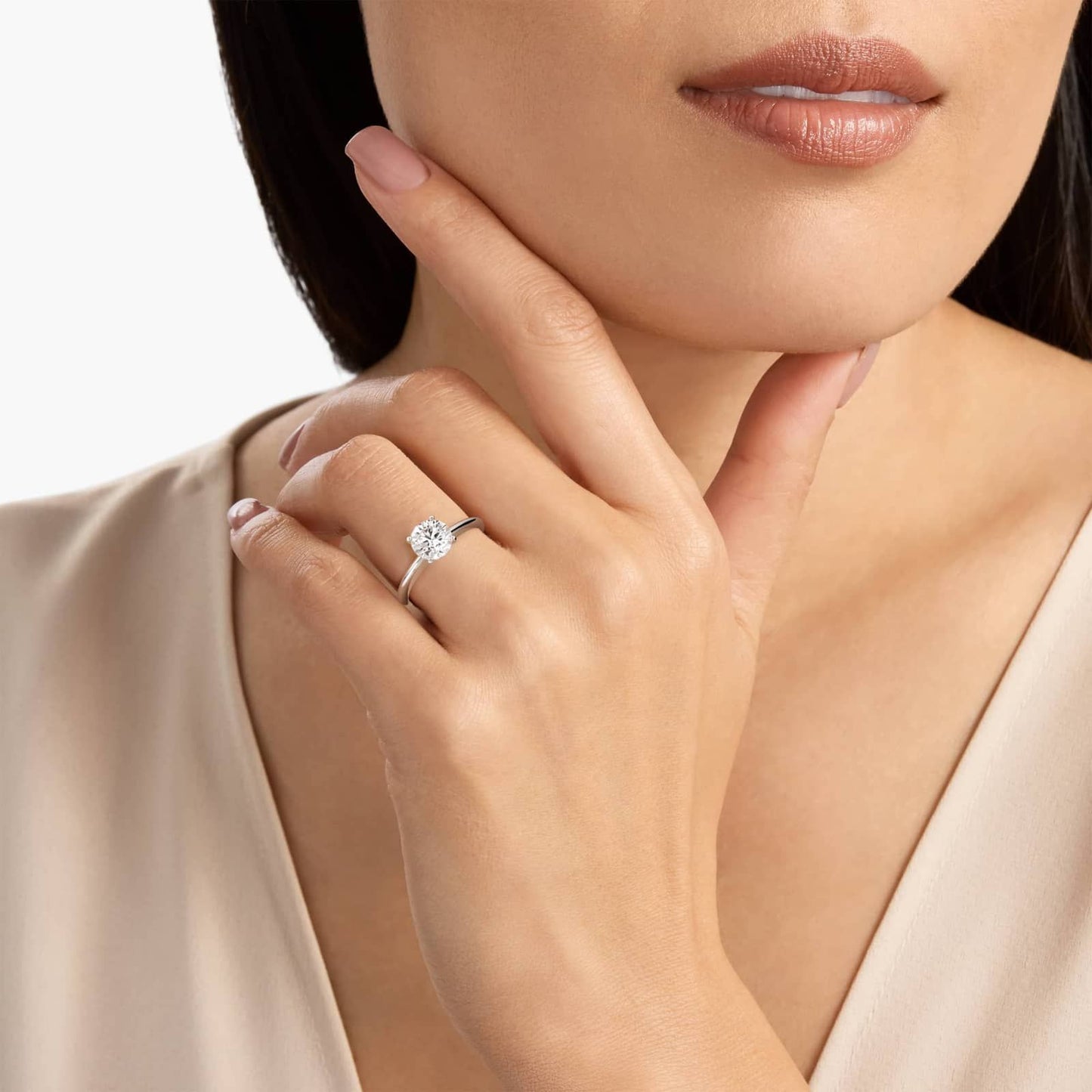 Solitaire Engagement Ring 18k White Gold
