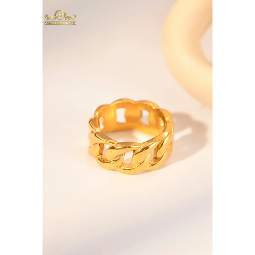 Curb Chain Gold Ring
